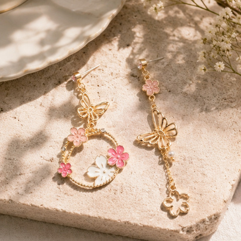Boucles d'Oreilles Papillon en Sakura – Image 2