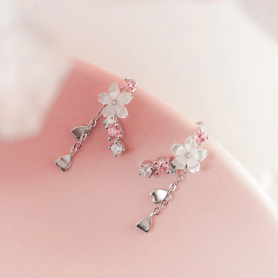 Boucles d'Oreilles Fleurs de Sakura – Image 7