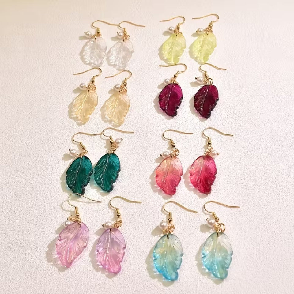 Petites Boucles d'Oreilles en Feuille – Image 3