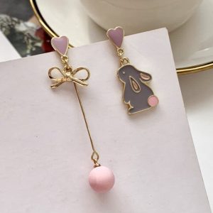 Boucles d'Oreilles Cœur Asymétriques Lapin et Nœud Rose