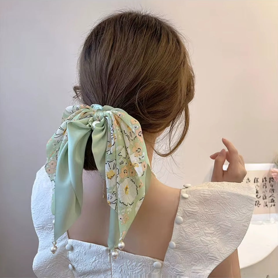 Chouchou Foulard fleuri aux Perles – Image 8