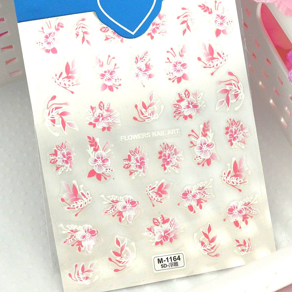 Décoration d'Ongles aux Fleurs Roses et Blanches – Image 4