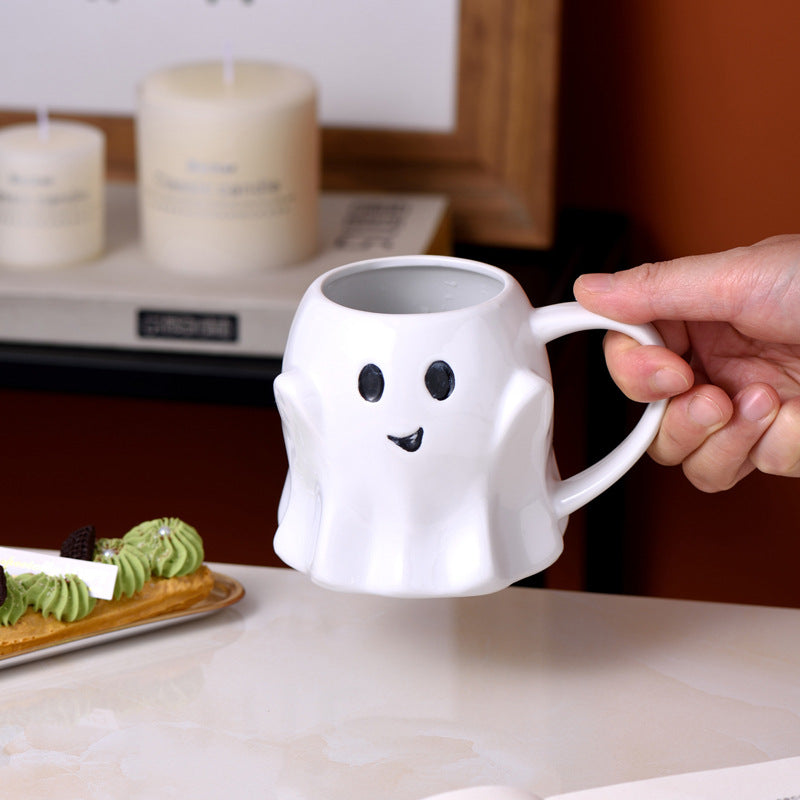 Mug Fantôme Souriant en Céramique Blanche – Image 9