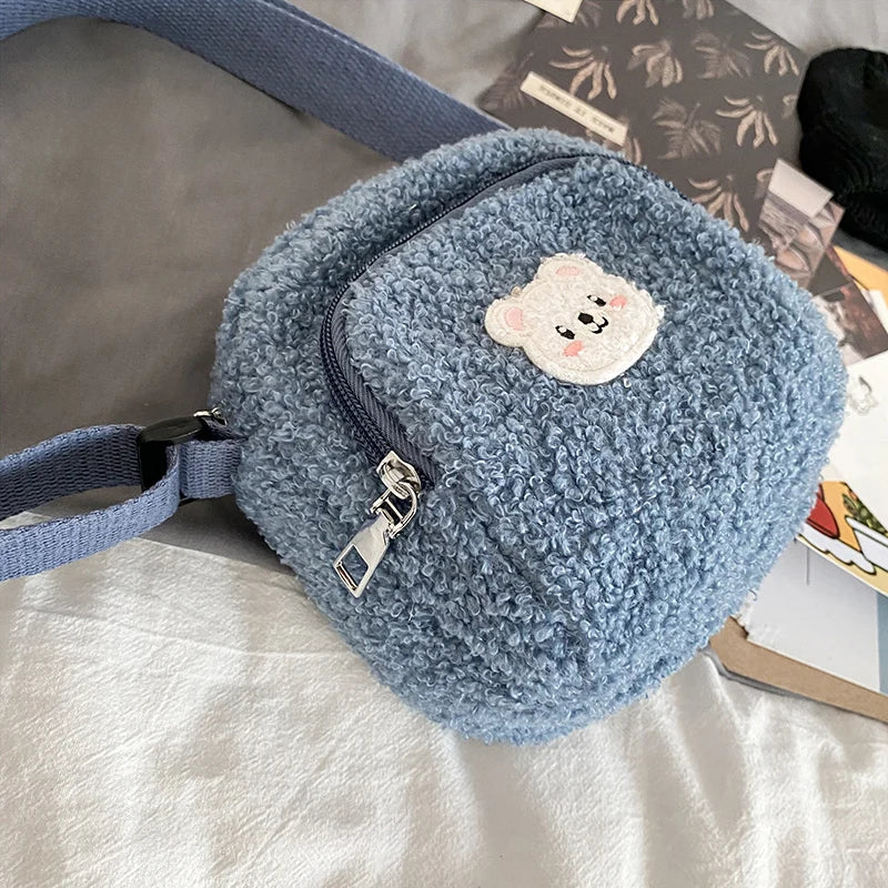 Sac à Bandoulière en Peluche Bleu Doux avec Ours Kawaii – Image 16