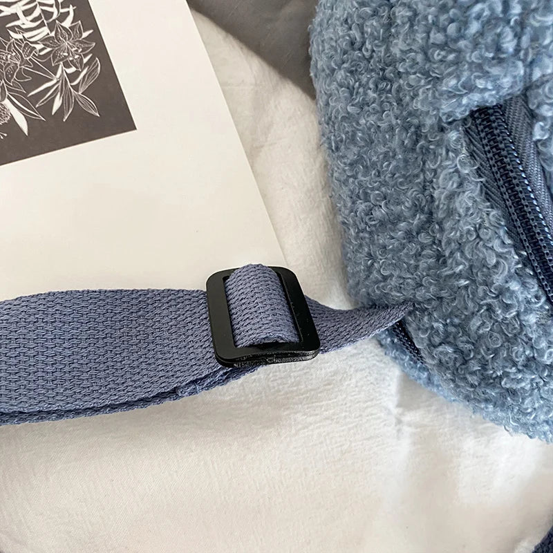 Sac à Bandoulière en Peluche Bleu Doux avec Ours Kawaii – Image 18