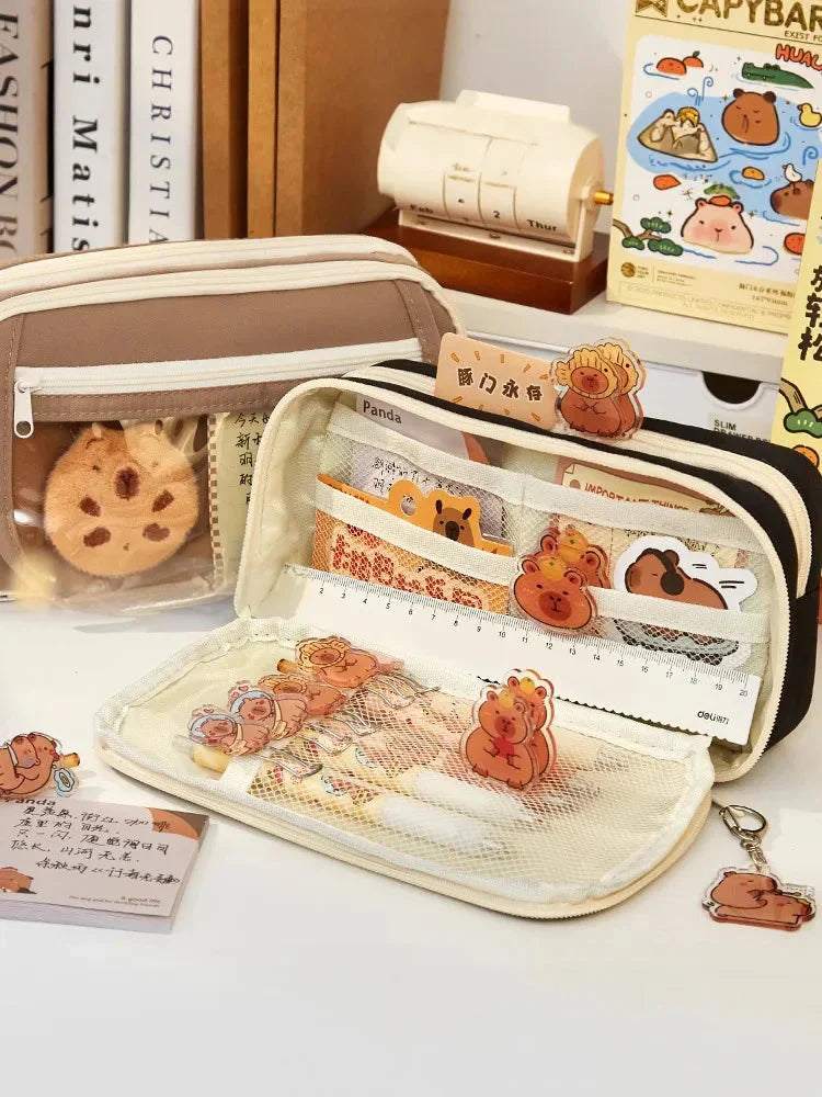 Trousse Kawaii Taupe avec Vitrine Animaux et Zip Blanc – Image 4