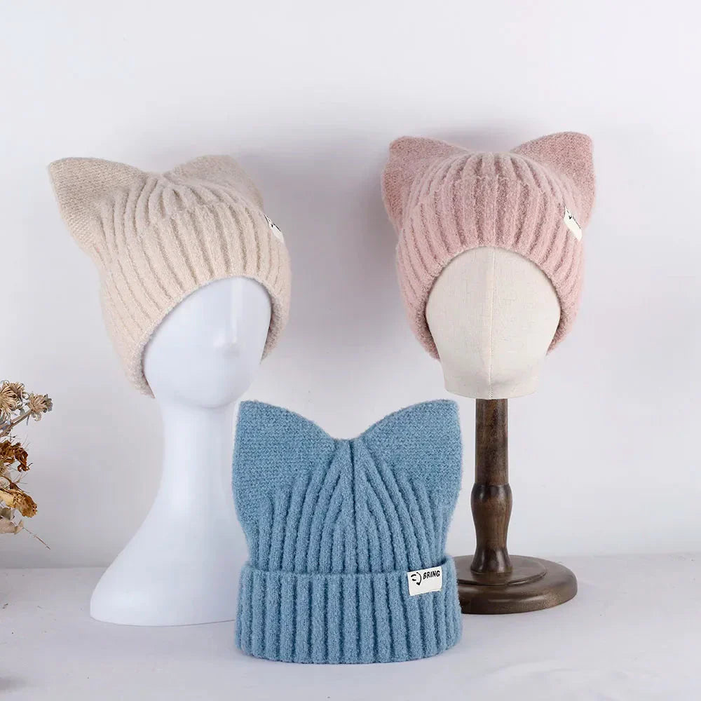 Bonnet Côtelé Doux à Oreilles de Chat Beige – Image 3