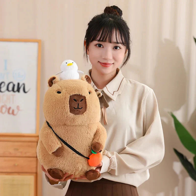 Peluche de Capybara Superposée avec Oiseau et Carotte – Image 38