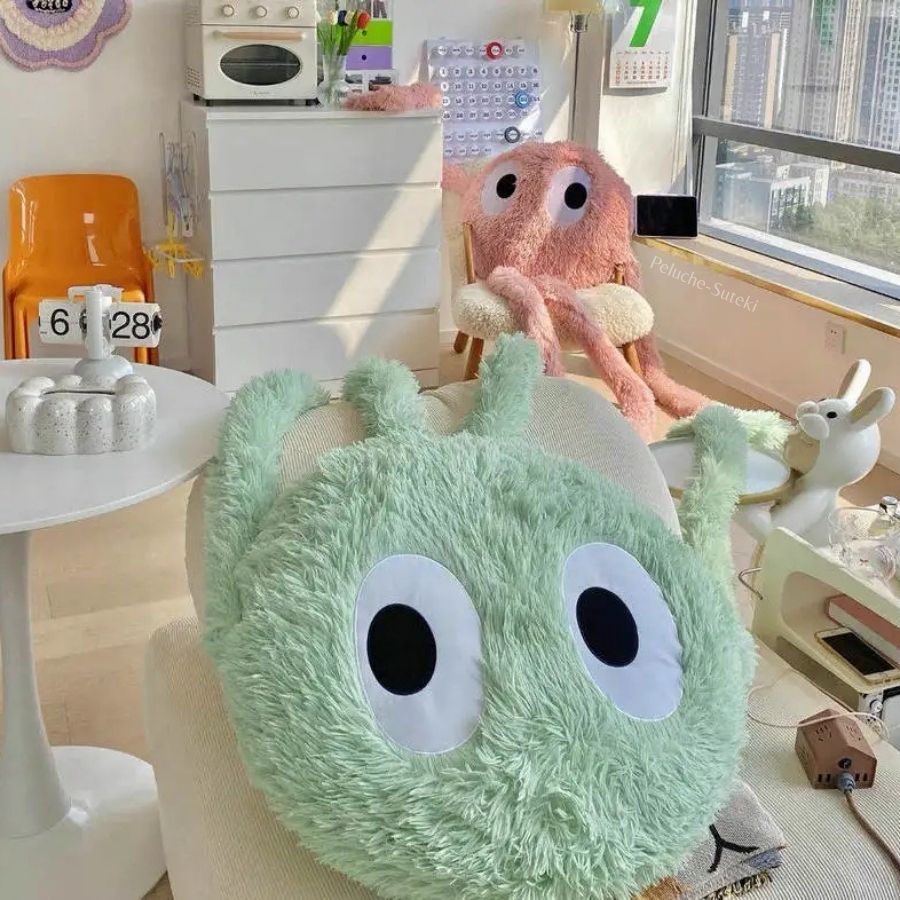 Peluche Verte Menthe à Grands Yeux et Longs Bras – Image 5