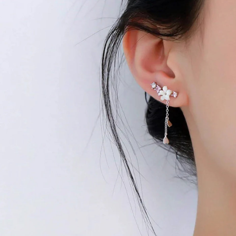 Boucles d'Oreilles Fleurs de Sakura – Image 6