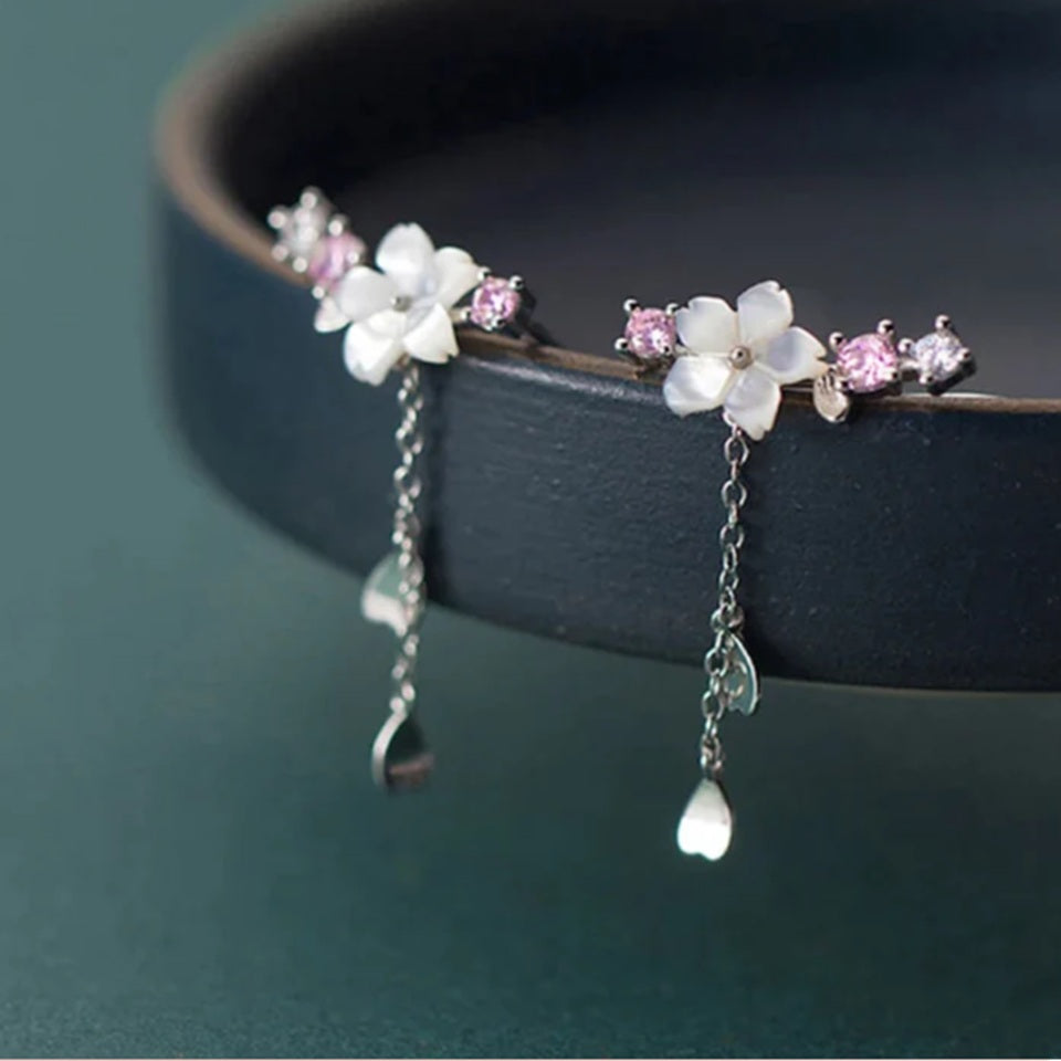 Boucles d'Oreilles Fleurs de Sakura – Image 4