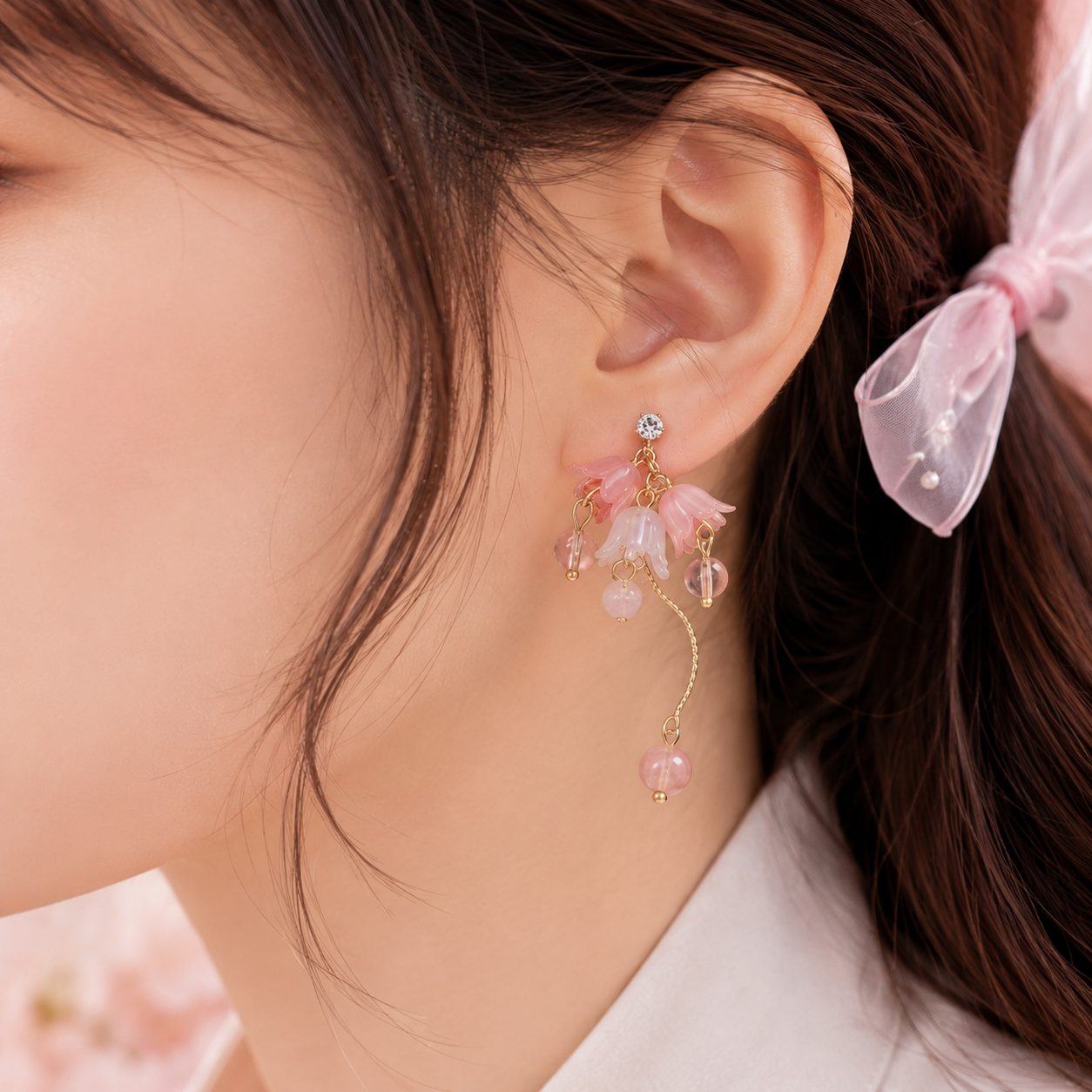 Boucles d'Oreilles Fleurs Perlées en Cascade – Image 4