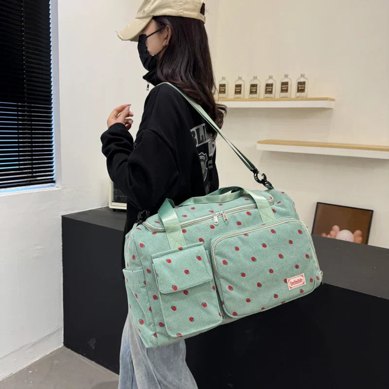 Sac Duffle en Velours Côtelé Écru à Fraises – Image 16