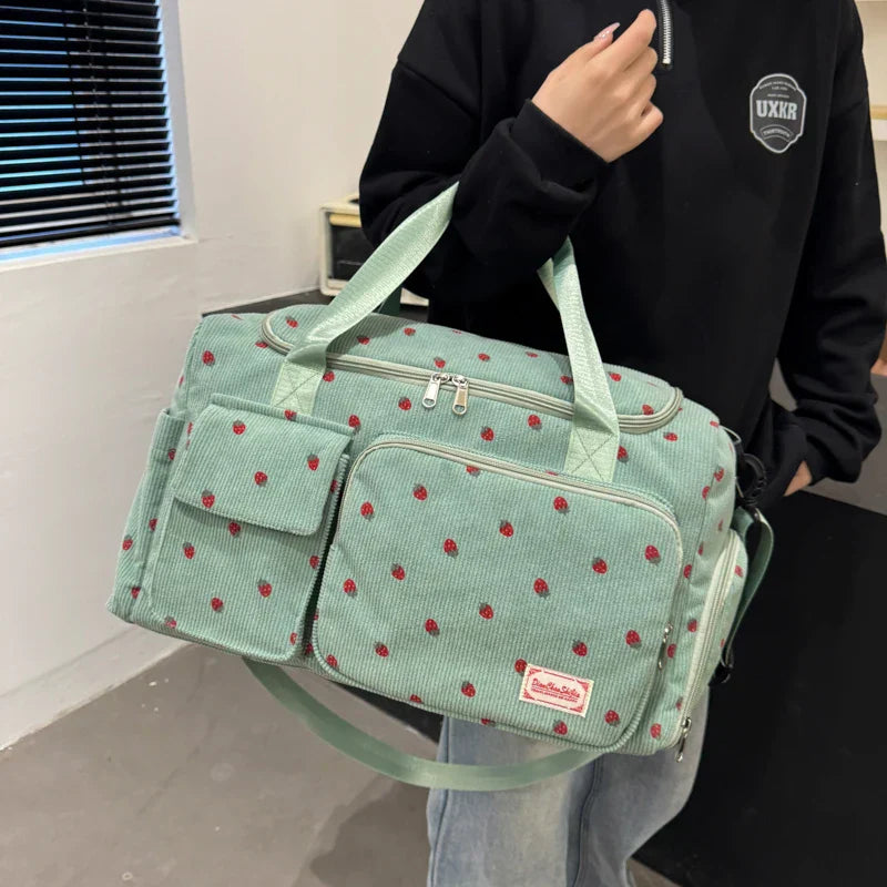 Sac Duffle en Velours Côtelé Écru à Fraises – Image 17