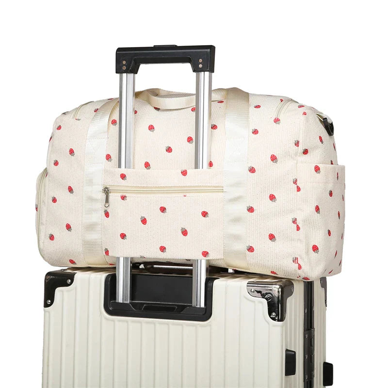 Sac Duffle en Velours Côtelé Écru à Fraises – Image 31