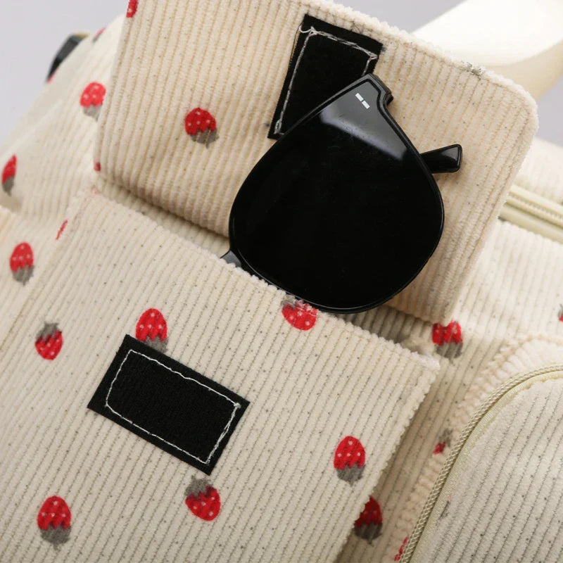 Sac Duffle en Velours Côtelé Écru à Fraises – Image 33