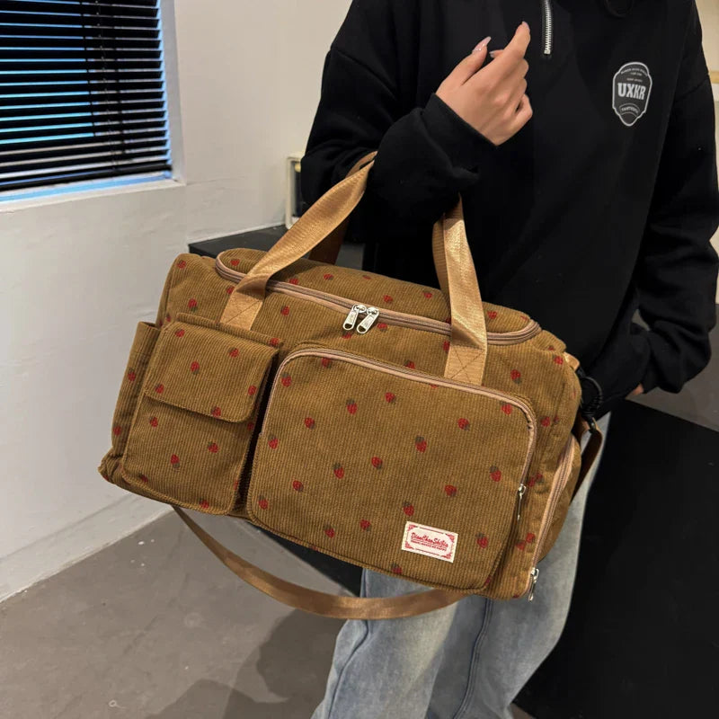 Sac Duffle en Velours Côtelé Écru à Fraises – Image 6