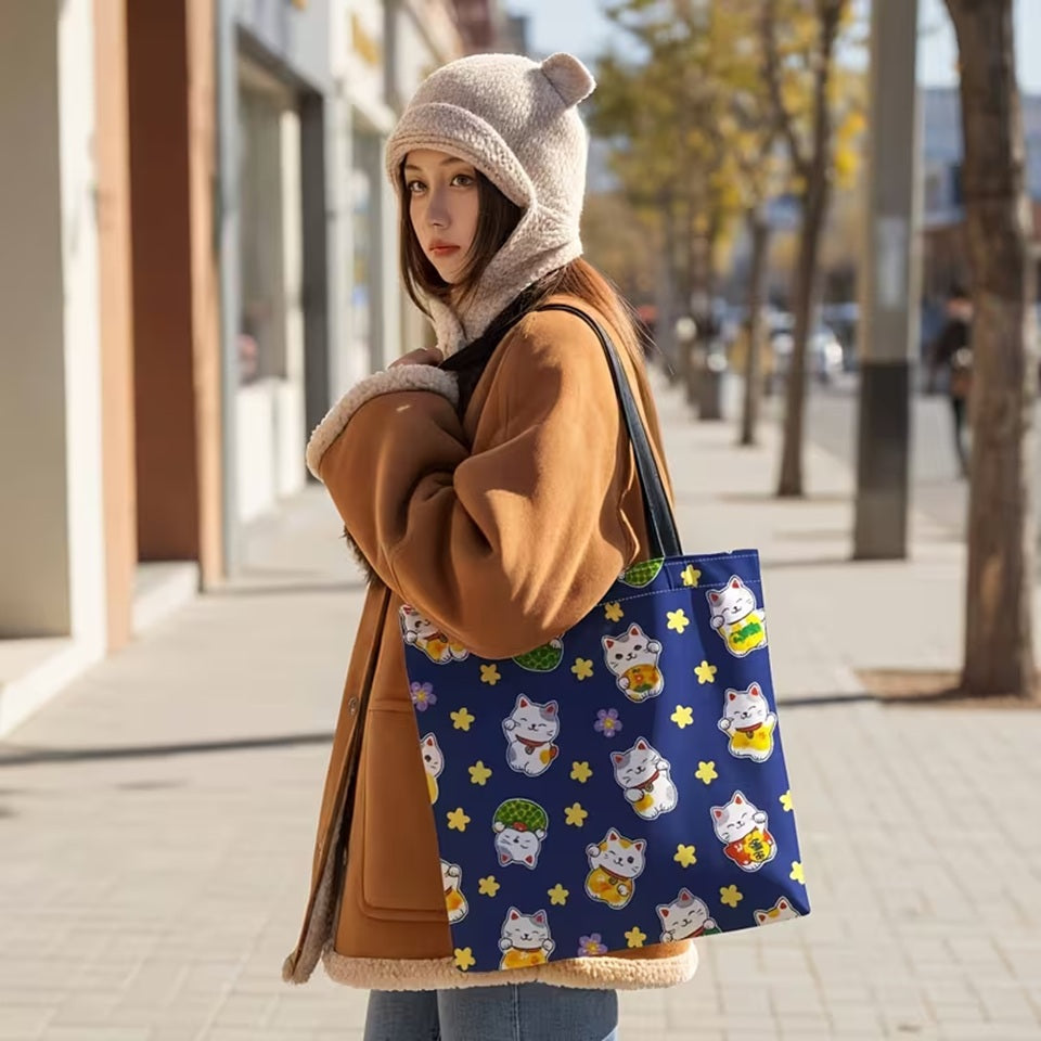 Tote Bag aux Petits Maneki Neko – Image 4